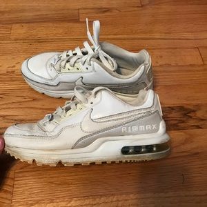 White vintage nike air max